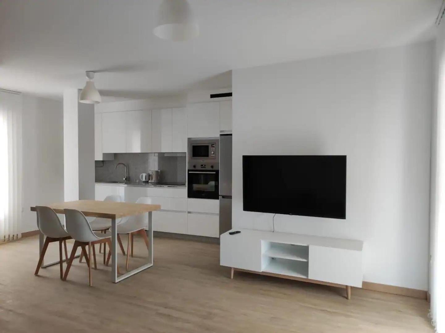 Apartamento Centrico En O Grove Esterno foto
