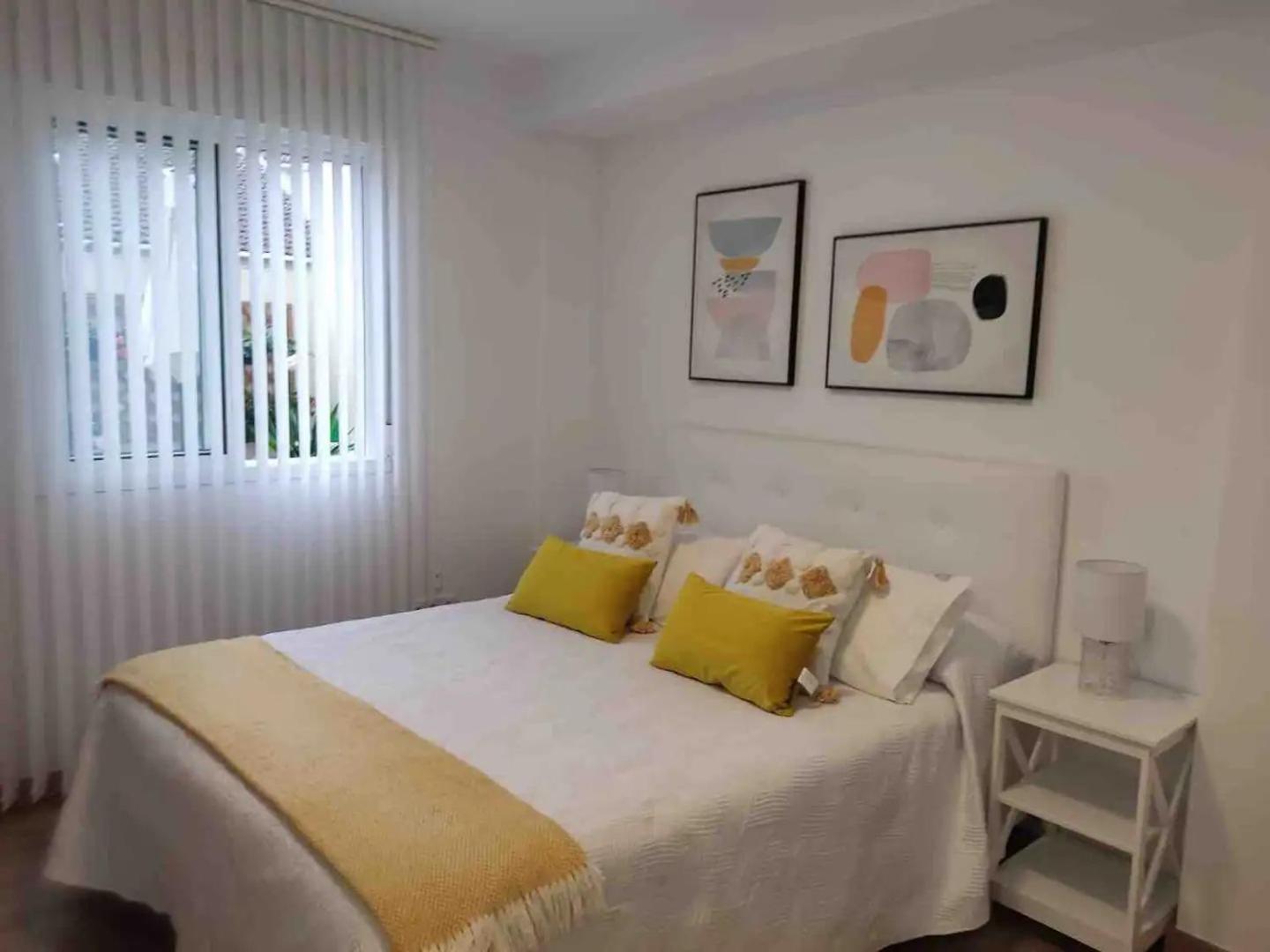 Apartamento Centrico En O Grove Esterno foto